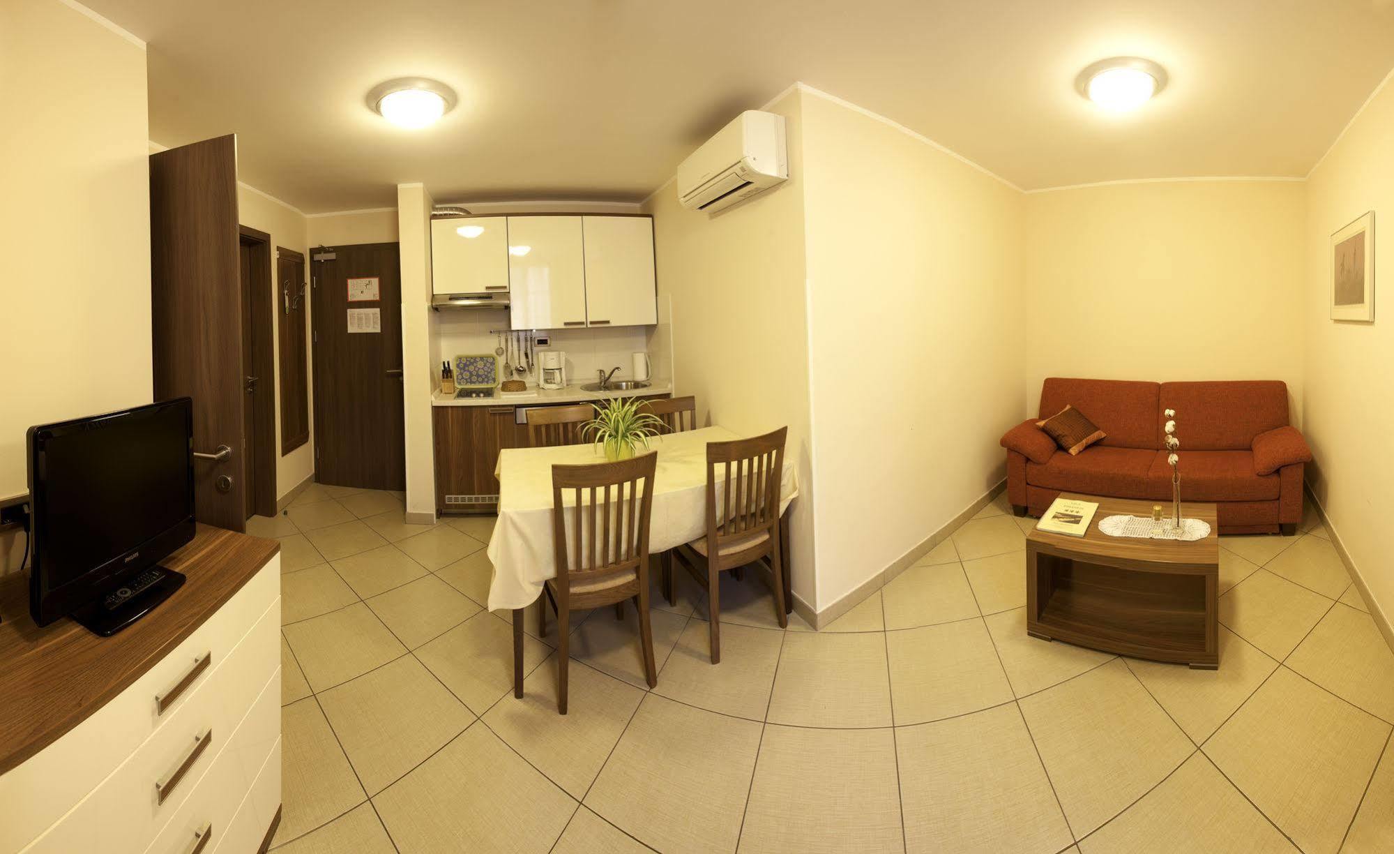 Vila Piranesi Apartments - Parking Included Exterior photo